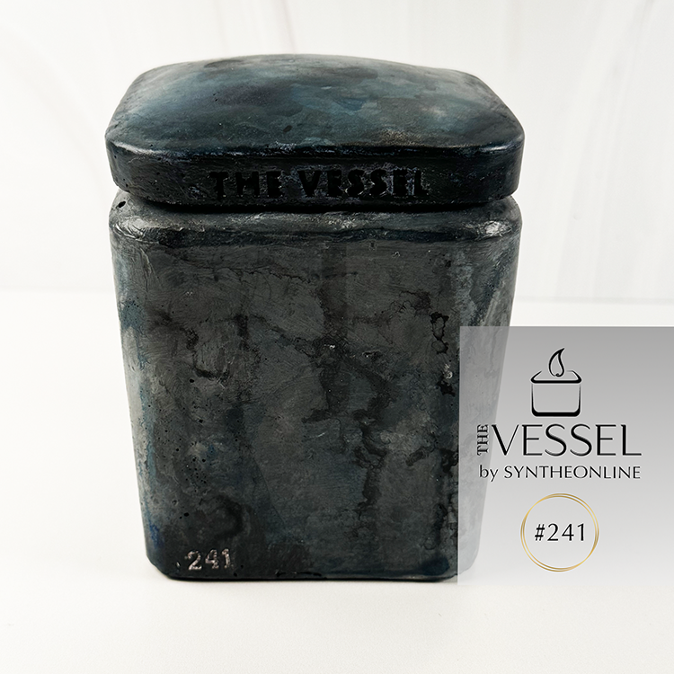 #241 The VESSEL by SYNTHEONLINE ⚠️ UNIQUE PIECE - Only 1 Available