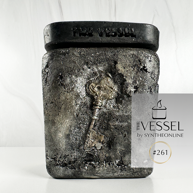 #261 The VESSEL by SYNTHEONLINE ⚠️ UNIQUE PIECE - Only 1 Available